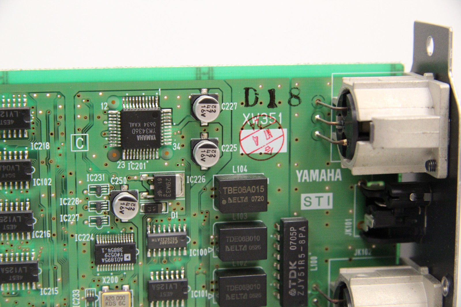Yamaha PM1D Mixer XW351 Card