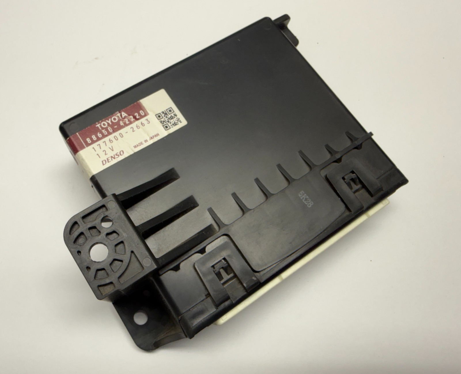 ✅ OEM Toyota RAV4 2006 - 2008 HVAC Temp Control Module AC Amplifier 88650-42220