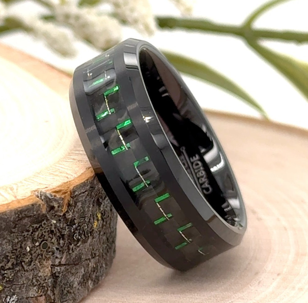 with Green Carbon Fiber Inlay – Unisex Design 8mm Stylish Tungsten Wedding Band