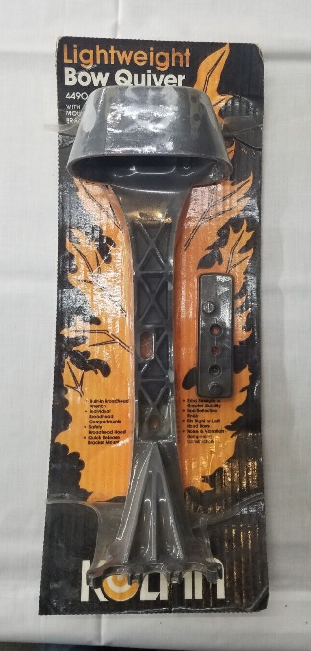 Kolpin Lightweight Bow Quiver Model 4490 with Mounting Bracket INV. M-41