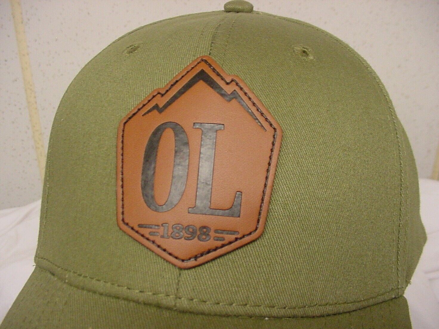 2 COUNT LOT OL OUTDOOR LIFE GUIDELIFE ARMY GREEN & CHARCOAL HAT LEATHER LOGO NEW