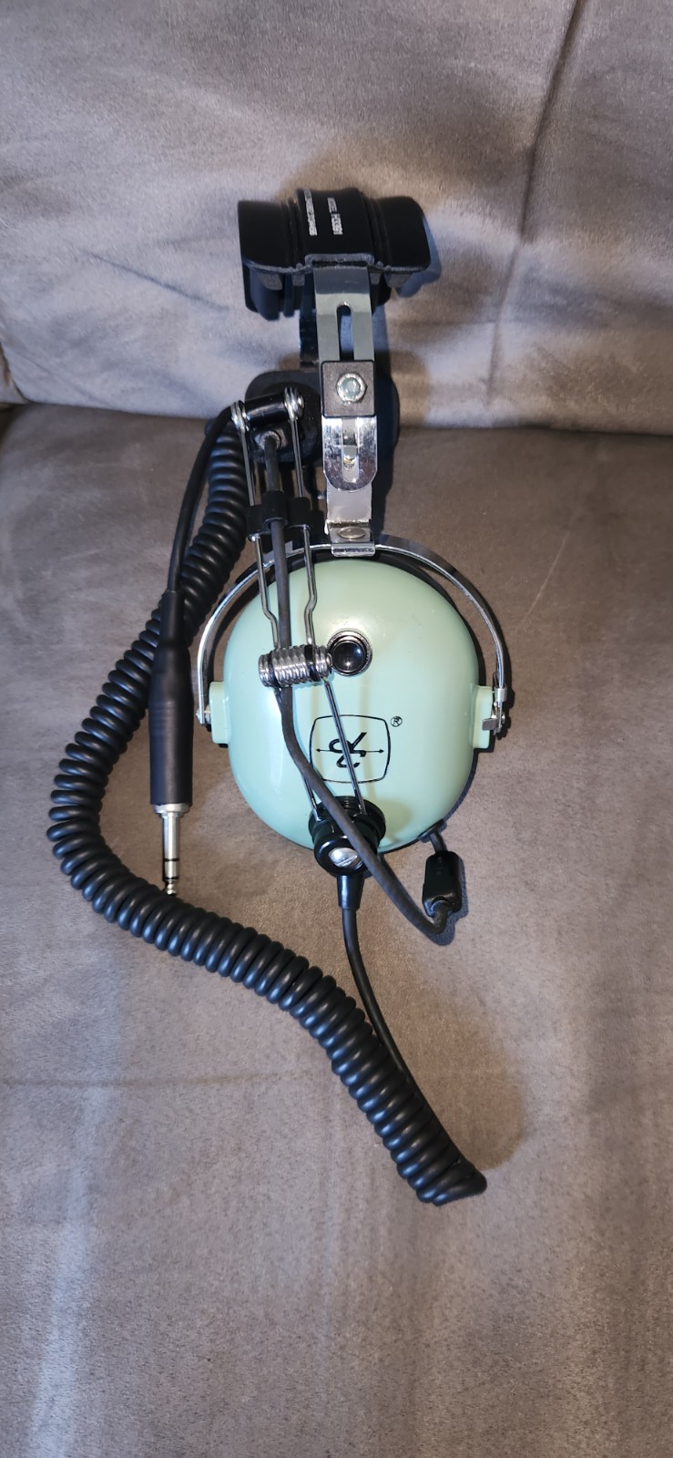 Single Eared GSE Headset with PTT and Mic