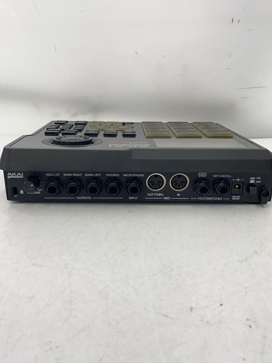 Akai Professional XR20 Drum Beat Production Machine System Good