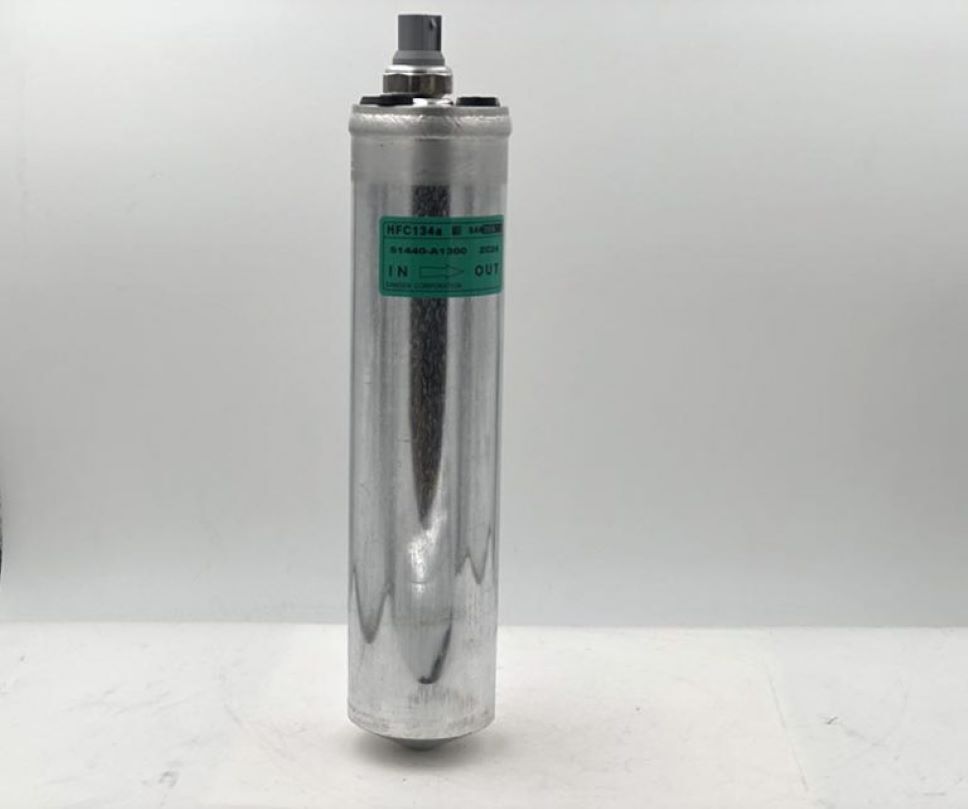KHR13590 Receiver Drier Fits Case CX130B CX160B CX210B CX240B CX245D Excavators