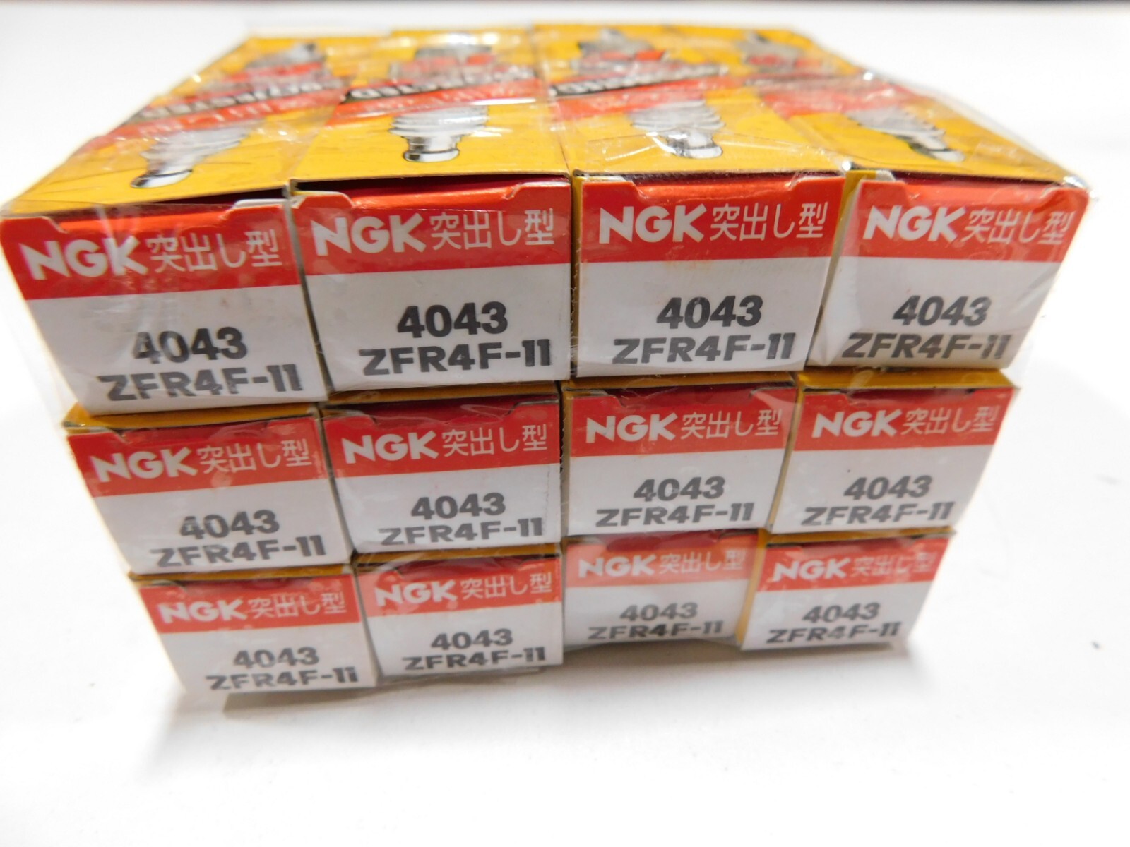 S27T1 4043 ZFR4F-11 12 NGK Spark Plugs CF