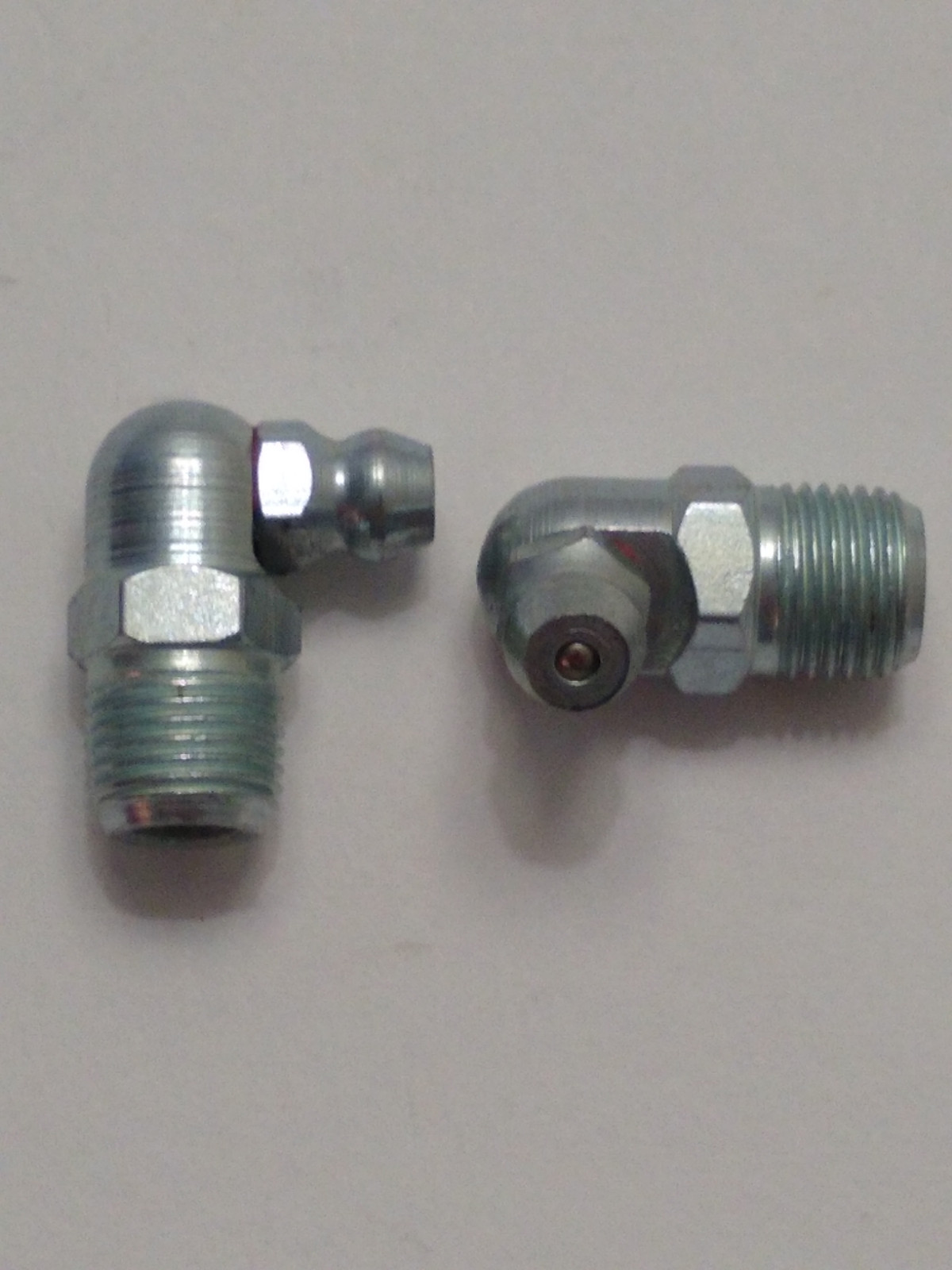 1/8-28 x 90 Degree Angle BSPT  Grease Fittings for KAMATSU 3 Pieces