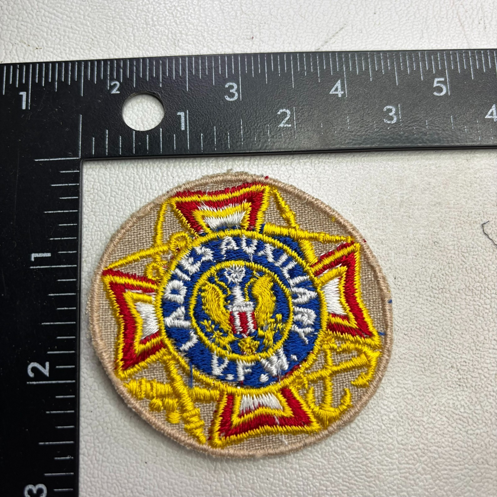 Vtg AS-IS-LOP-SIDED VET FOREIGN WARS VFW LADIES AUXILIARY Patch (Military) 60XV