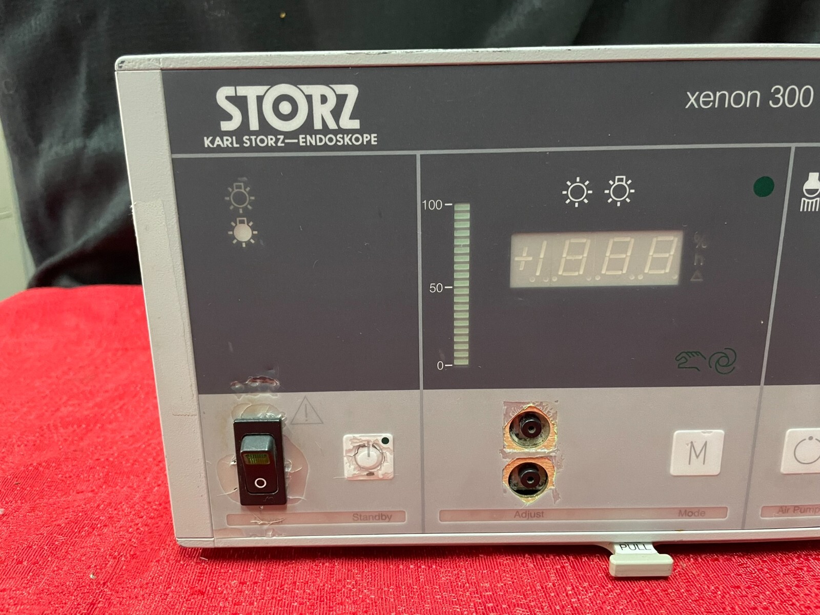 Karl Storz 20133120 SCB Xenon 300 Light Source