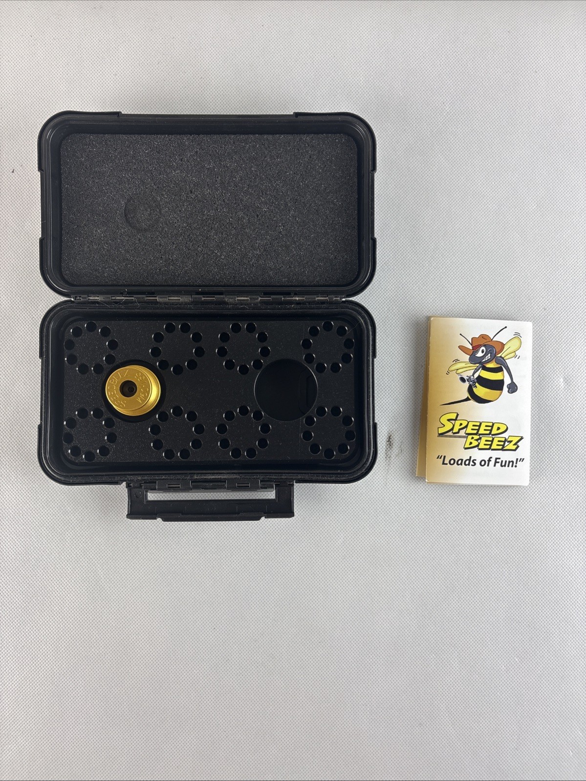 SPEED BEEZ Speedloader and Case Taurus Tracker 9 Shot 22 Magnum 991/992