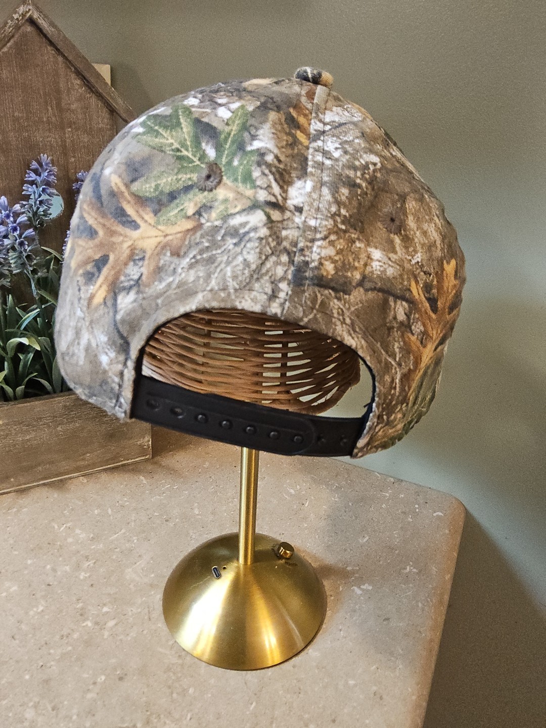 Dryshod Camo Cap with Orange trim S Snapback Adjustible