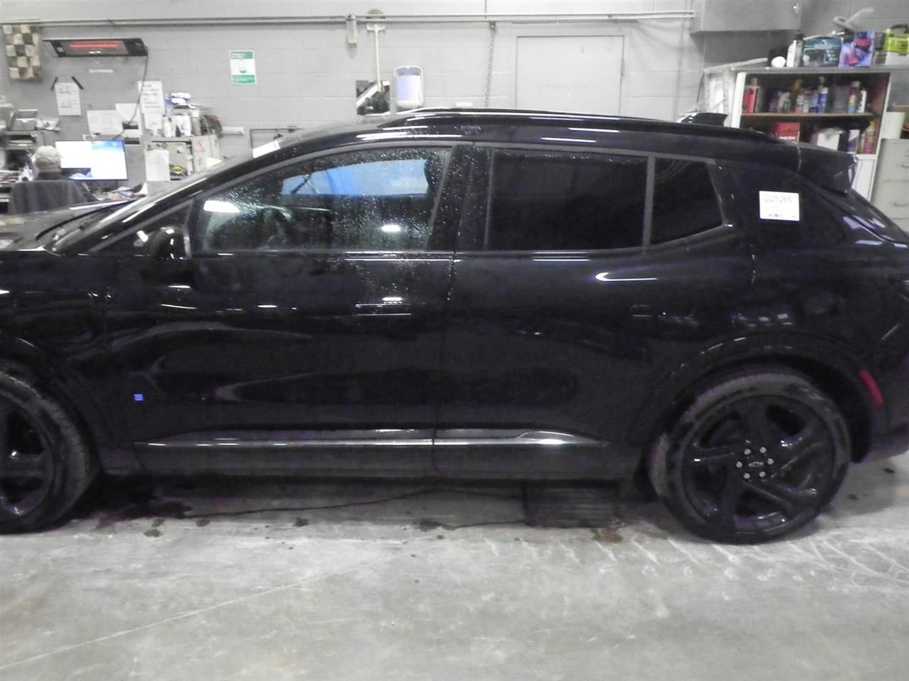 2025 Equinox EV Lower Air Shutter 85677489