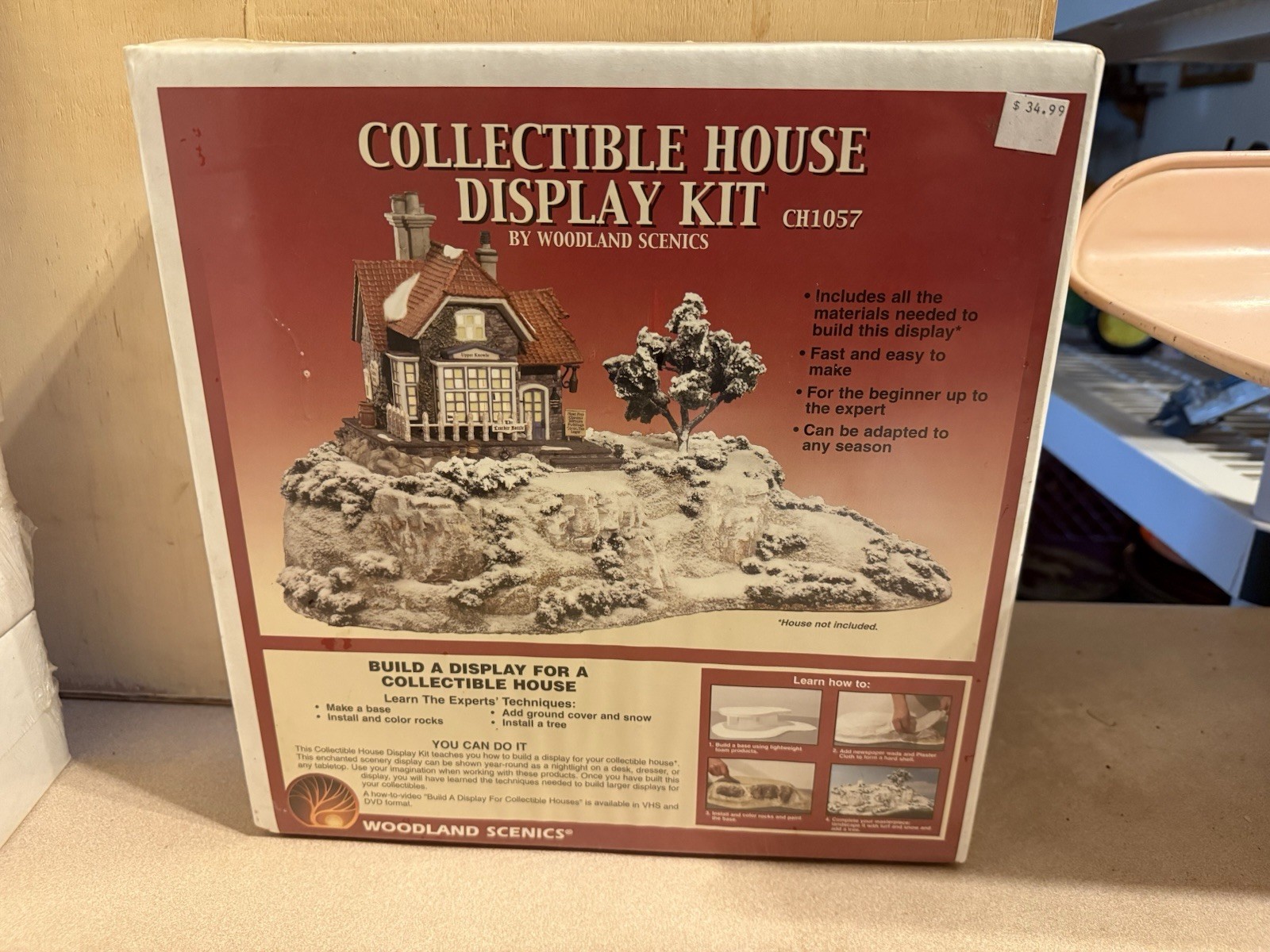 Woodland Scenics CH1057 Collectible House Display Kit NIB