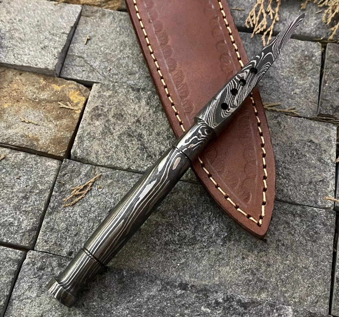 Handmade Damascus Steel Full Tang Ice Crusher Dagger Boot Knife With Sheath