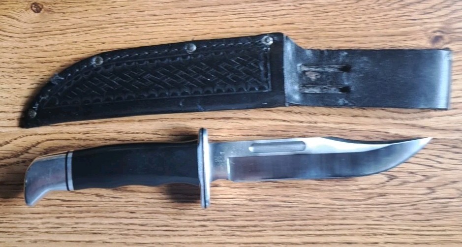 2023 BUCK 119 USA  Fixed Blade Hunting Knife W/ Black Leather Sheath