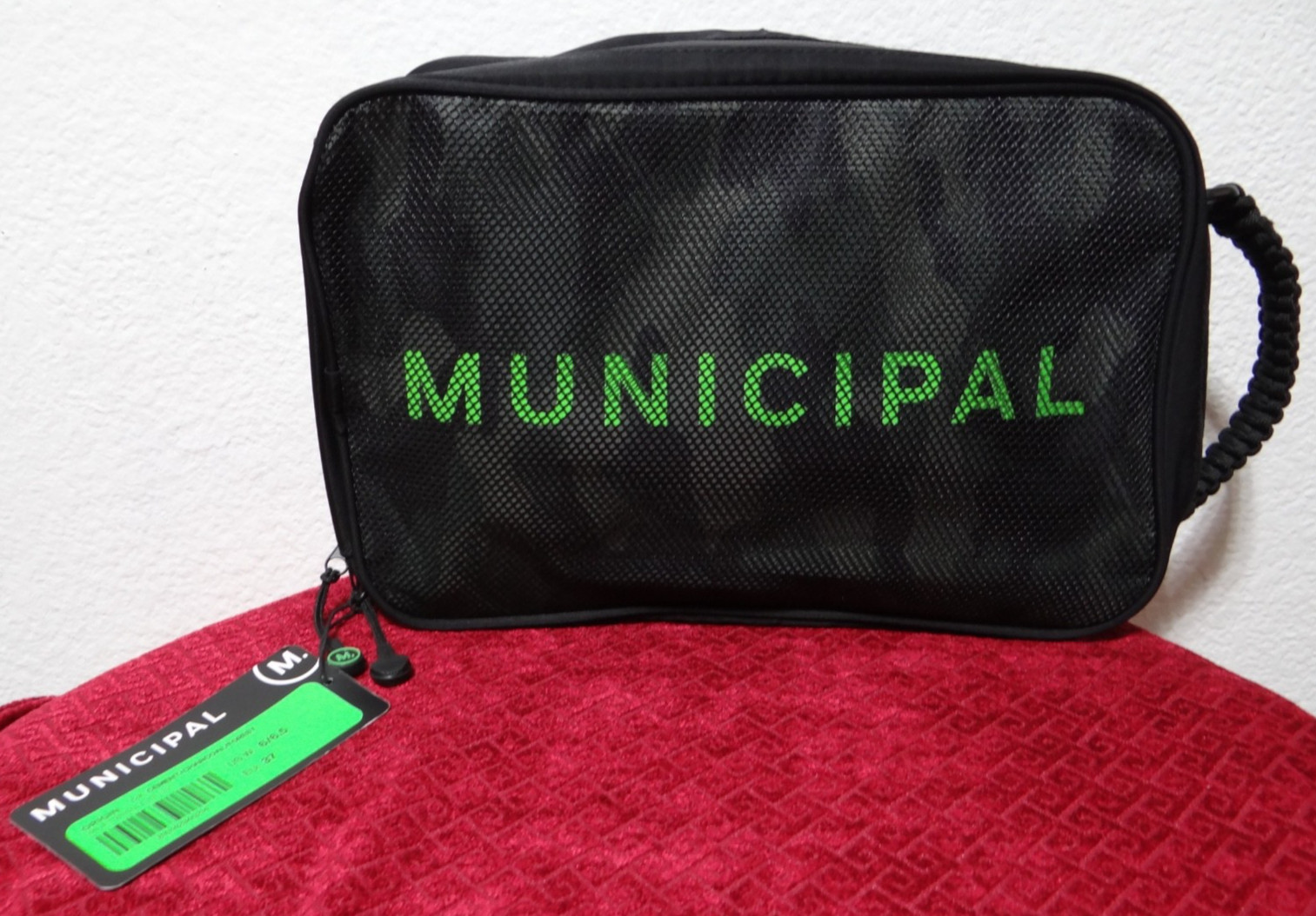 MUNICIPAL Travel Bag Toiletry Organizer Black Mesh Logo Zippered Pouch 12" NWT