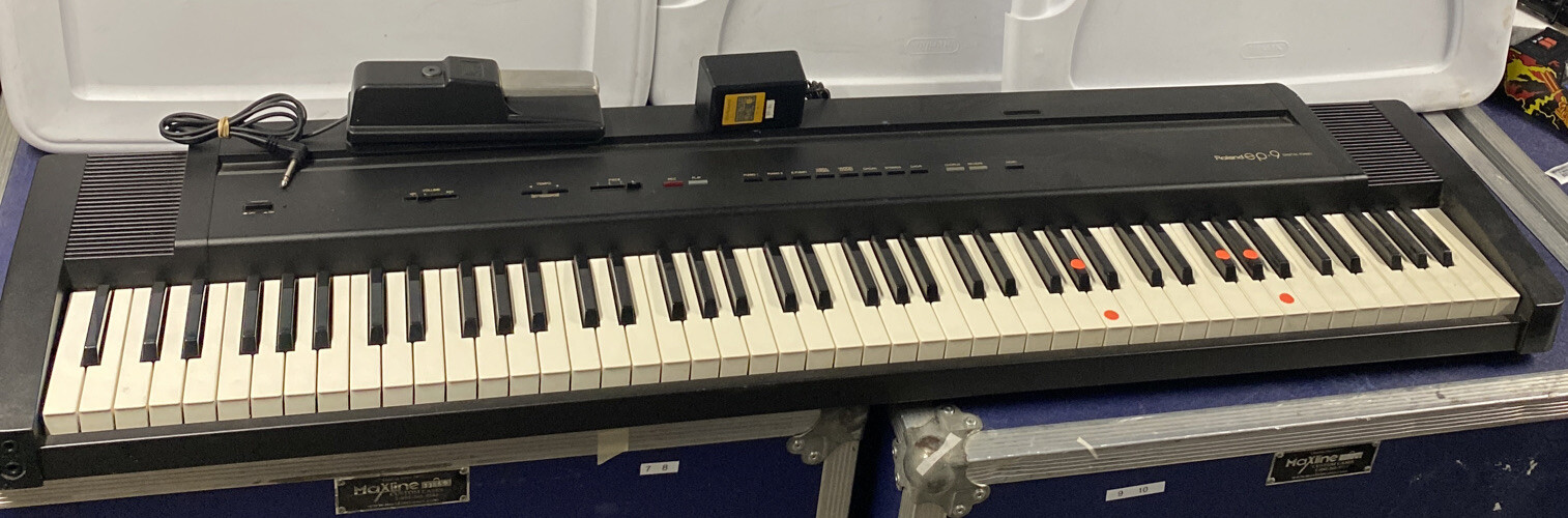 Roland Ep-9 Digital Piano Electronic Keyboard