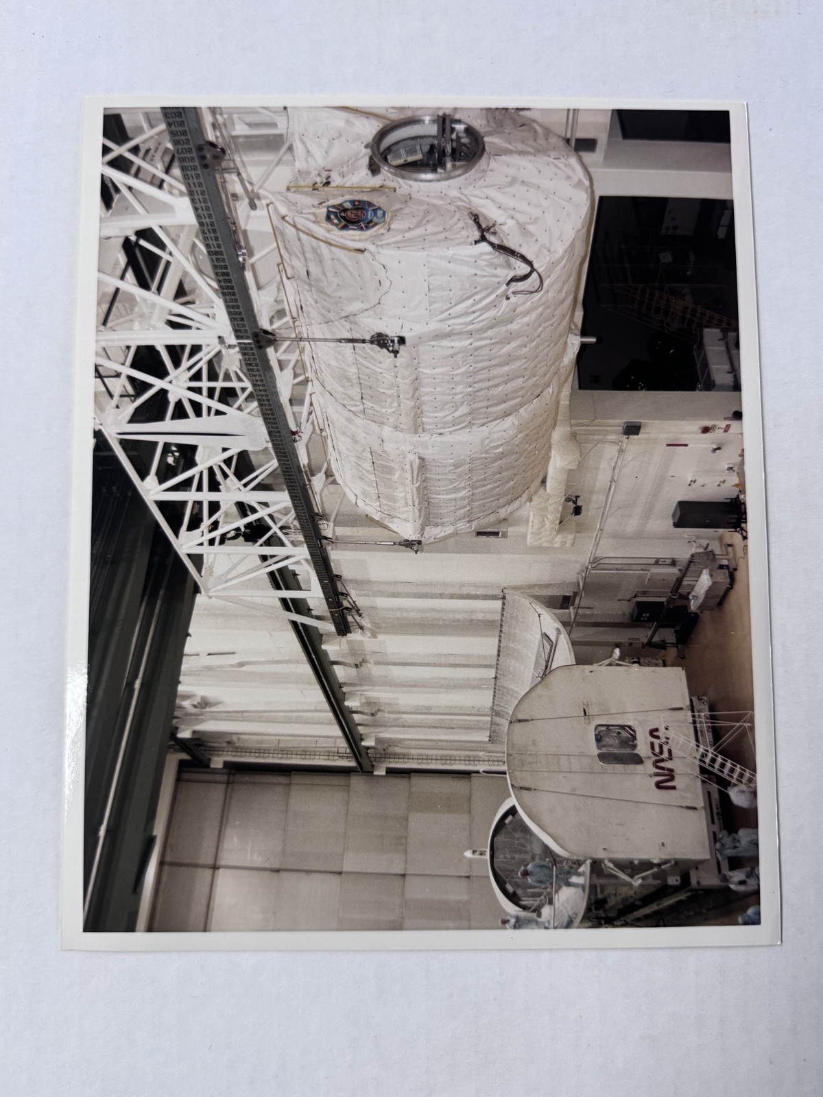 NASA STS-58 Workers Move Spacehab Life Sciences-2 Module Press Photo B