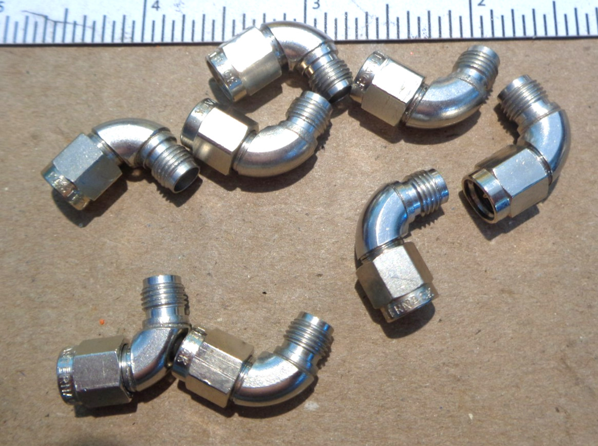 2 pcs. Pasternack SMA RF M-F Radius 90 Degree Adapters Right Angle 90° M to F