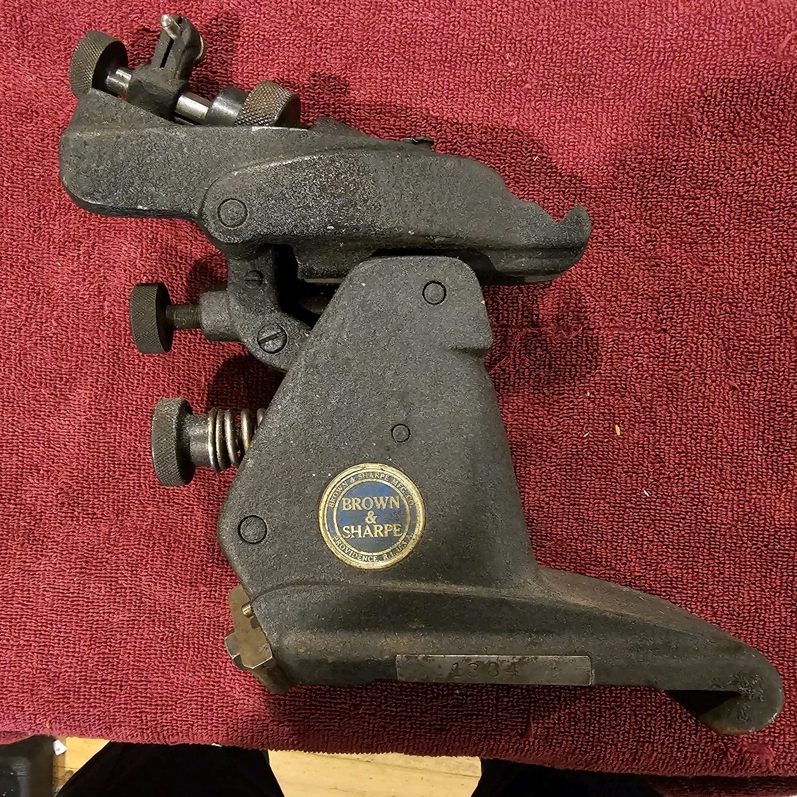 Brown & Sharpe Grinder Following Rest #2