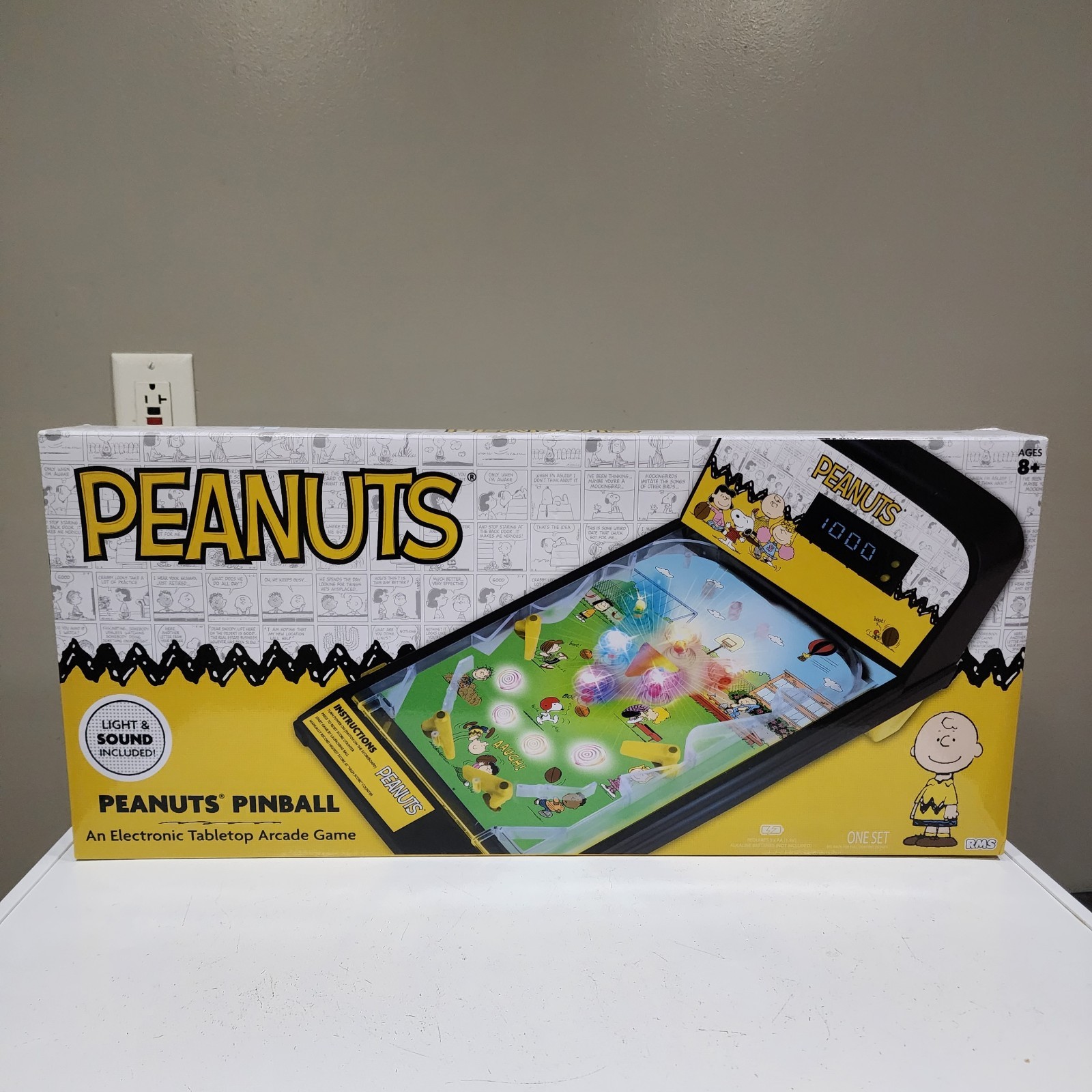 Peanuts Snoopy Electronic Tabletop Arcade Game PINBALL Machine w/ Lights & Sound