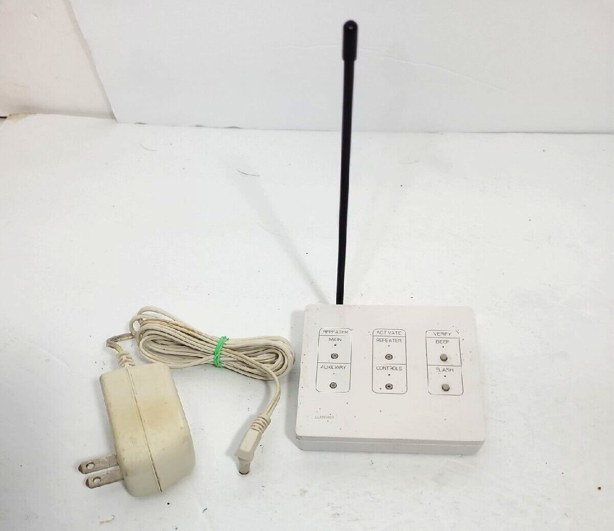 Lutron RA-REP RadioRa Signal Repeater White JPZ0040