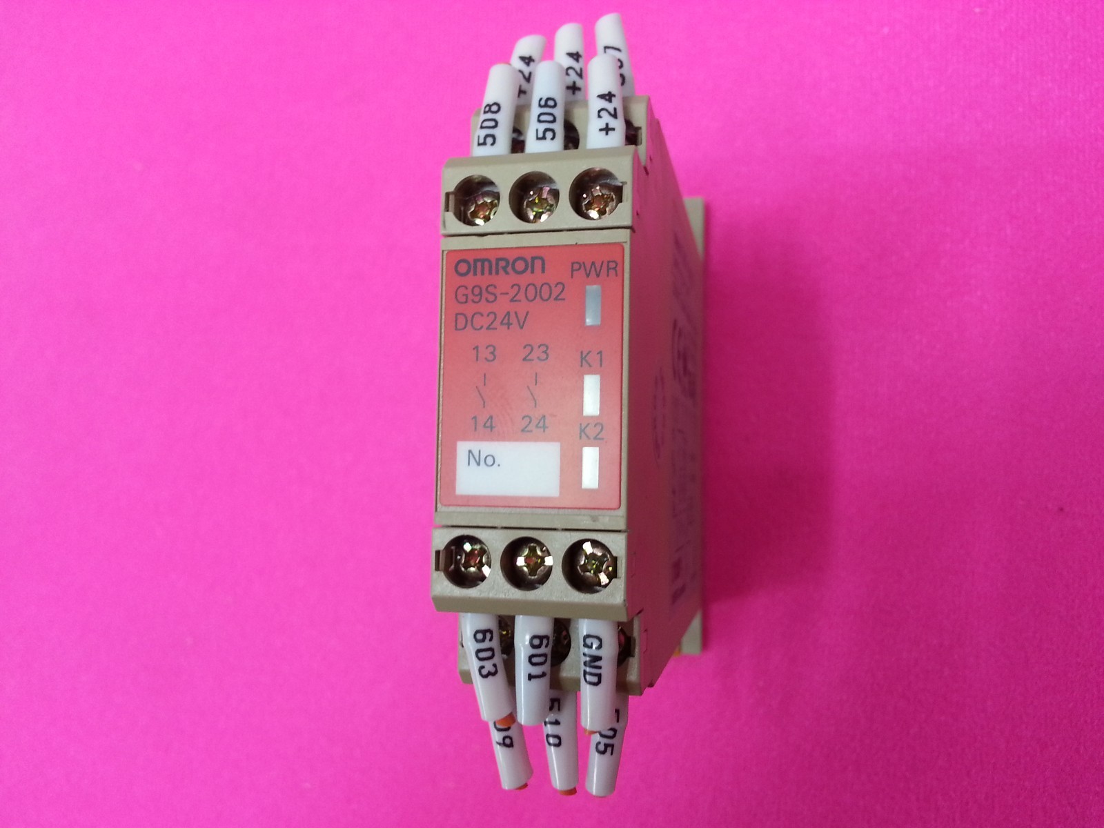 OMRON G9S-2002 SAFETY RELAY UNIT , USED