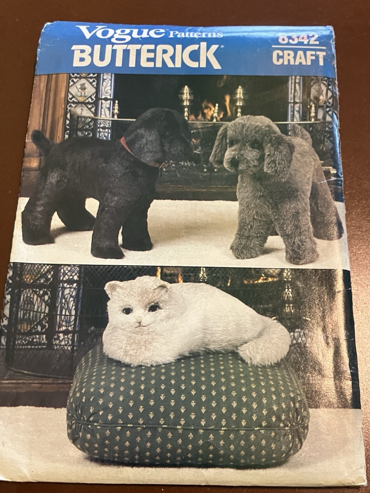 Vintage Butterick Vogue Pattern 8342 Craft Cat Dogs Uncut