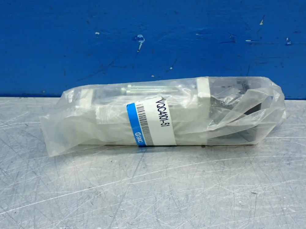 SMC PNEUMATIC SOLENOID VALVE VQC4101-51