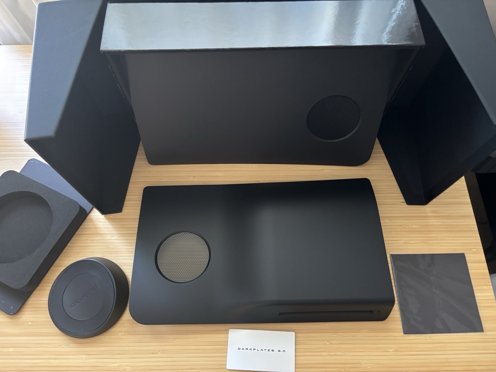 Dbrand DARKPLATES 2.0 Disc Edition With Base Custom Console Plates PS5 slim