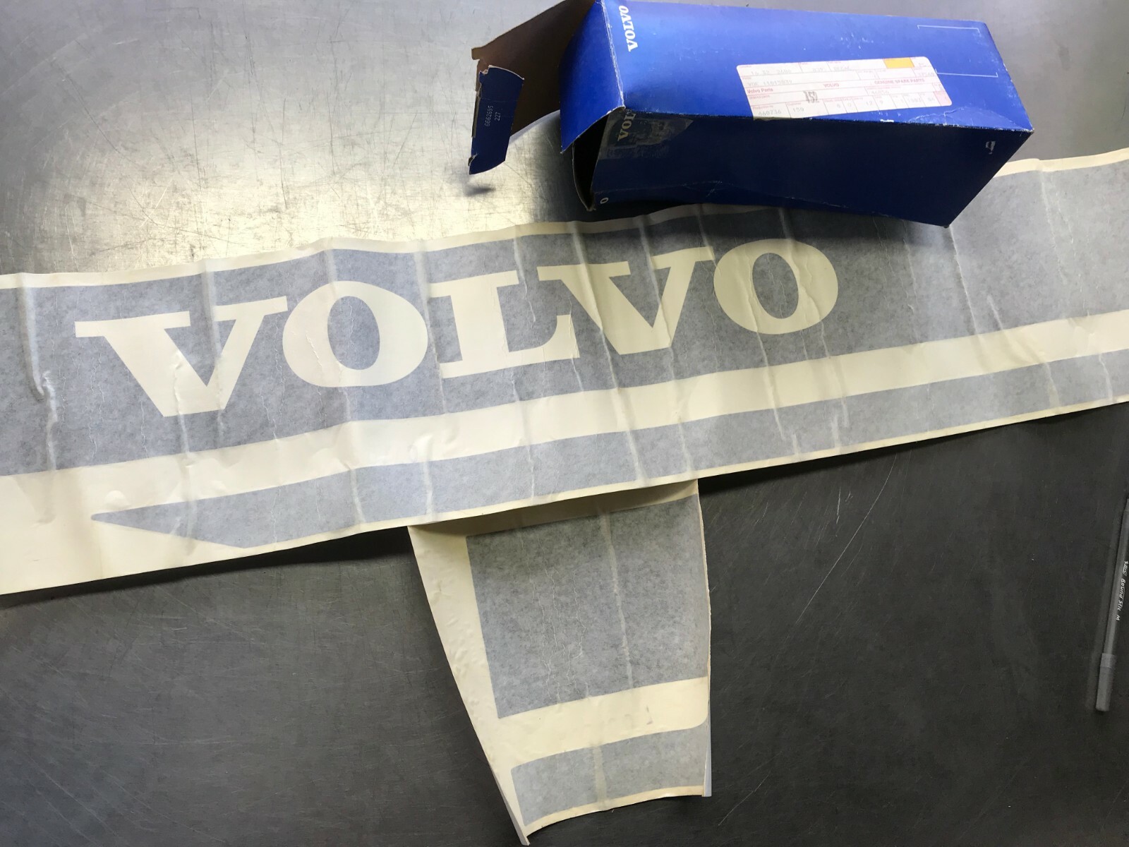 11015839  GENUINE Volvo  LH DECAL for L90C   Ingersoll Rand  VOE11015839