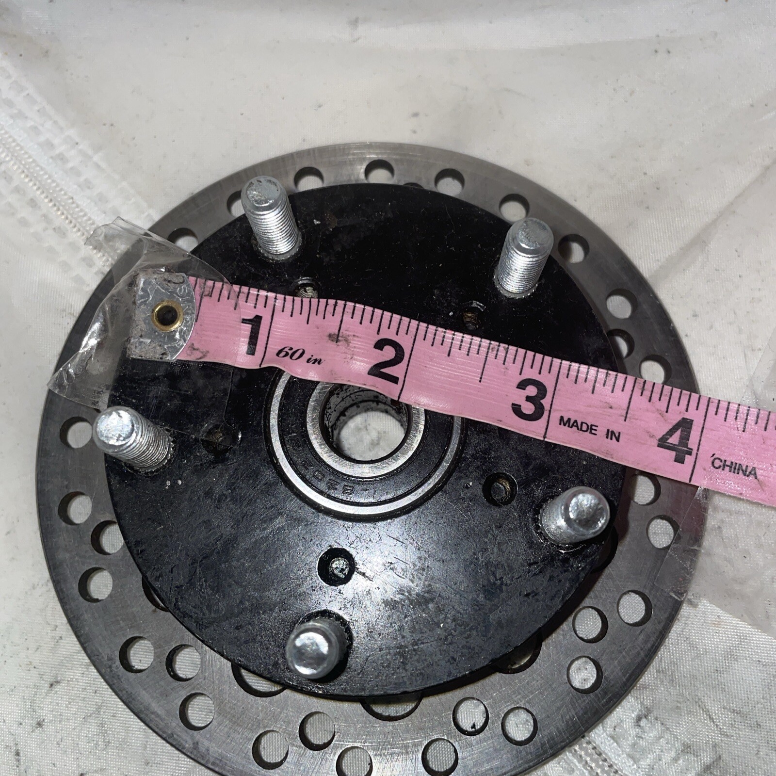 Front Solid Wheel Hub For A Pride Mobility Scooter H173