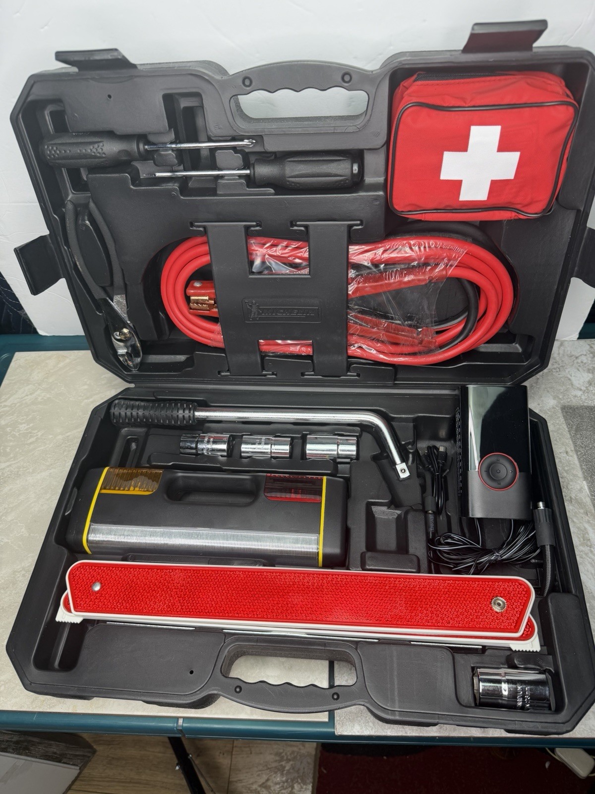Michelin Premium Emergency Roadside Kit Cables Tools Air Compressor open box NEW