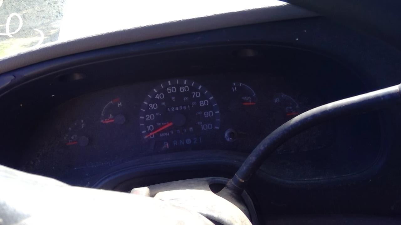 Speedometer Cluster MPH ID 2C24-10849-CA Fits 02 FORD E150 VAN 3841152
