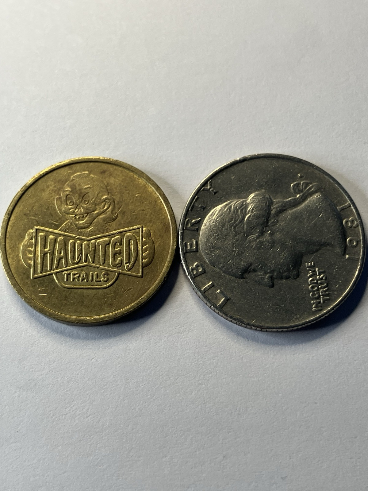 Haunted Trails Arcade Game Token 22mm #tz1
