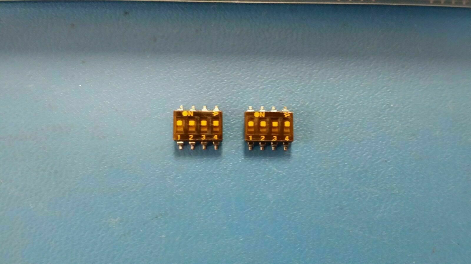 (3PCS) DMG104LT 4 POSITION DIP SWITCH SURFACE MOUNT