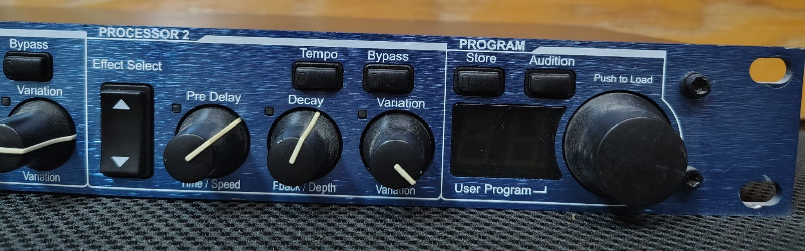 Lexicon MX200 Rack Mounted Duel Reverb Effects Processor 1U