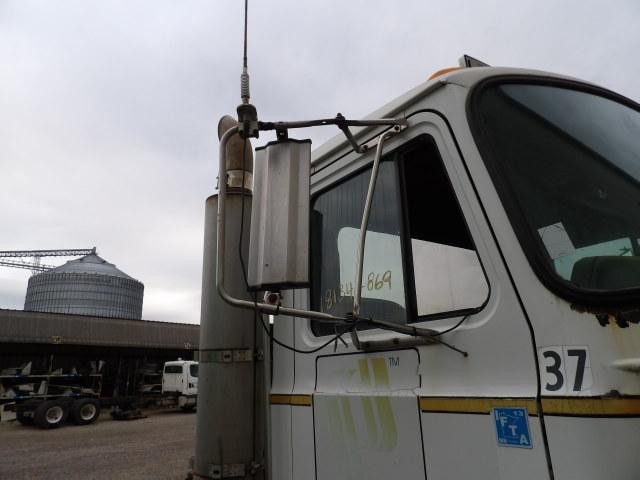 For 1992 MACK CH612 CAB/DOOR MIRROR Right ,  MN
