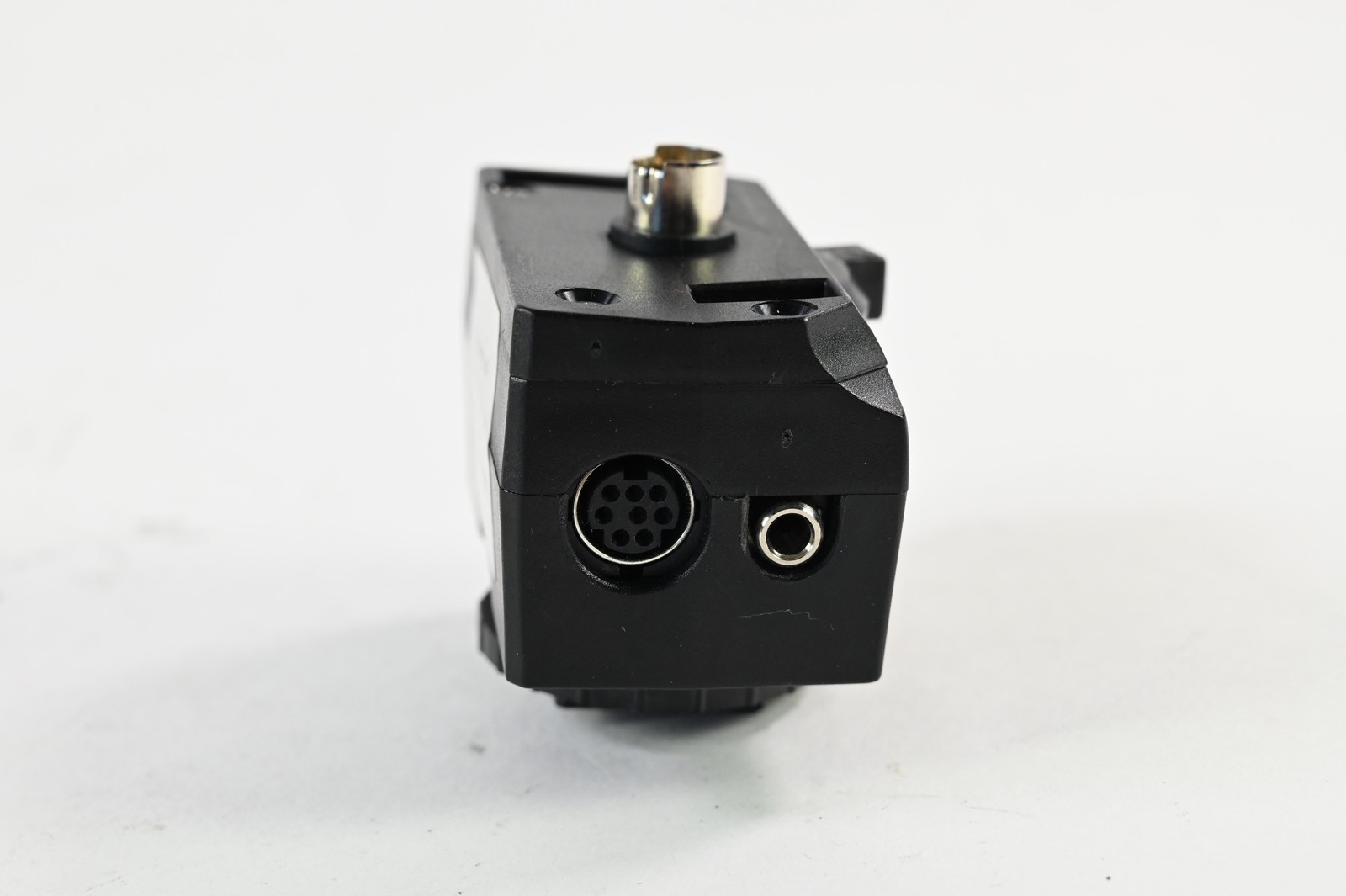 Quantum FW11 Universal Connection Module w/Hot Shoe #G793
