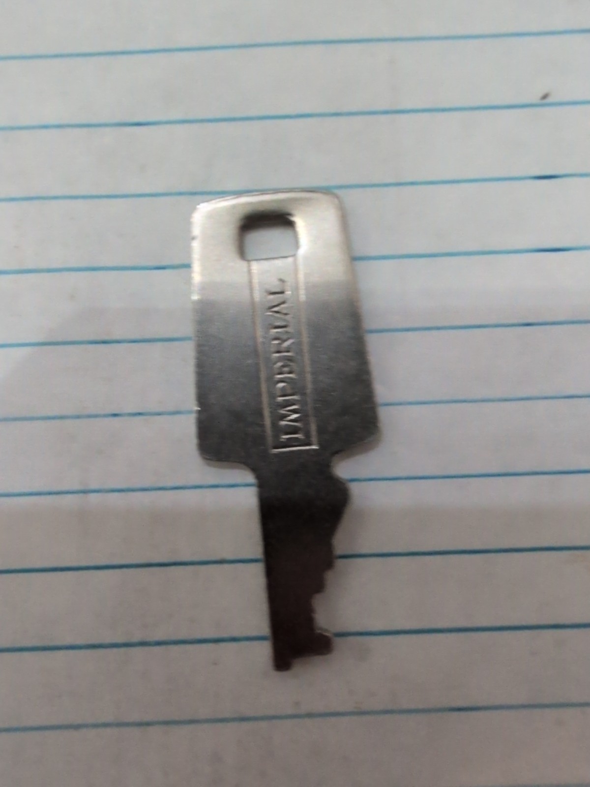 Imperial Luggage Key 337