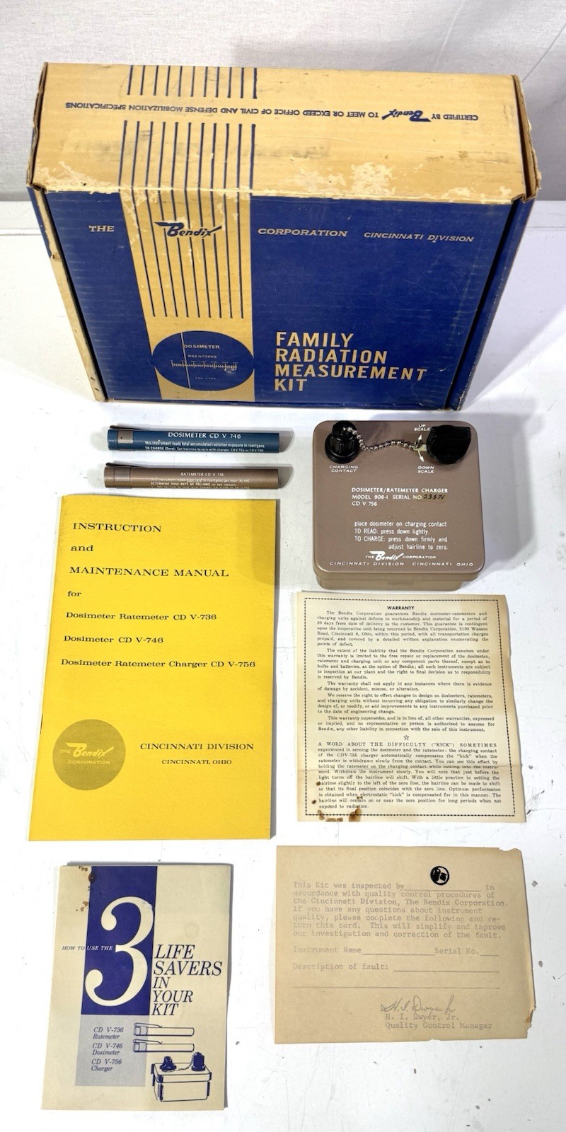 Bendix Corp Family Radiation Measurement Kit Dosimeter Ratemeter Charger