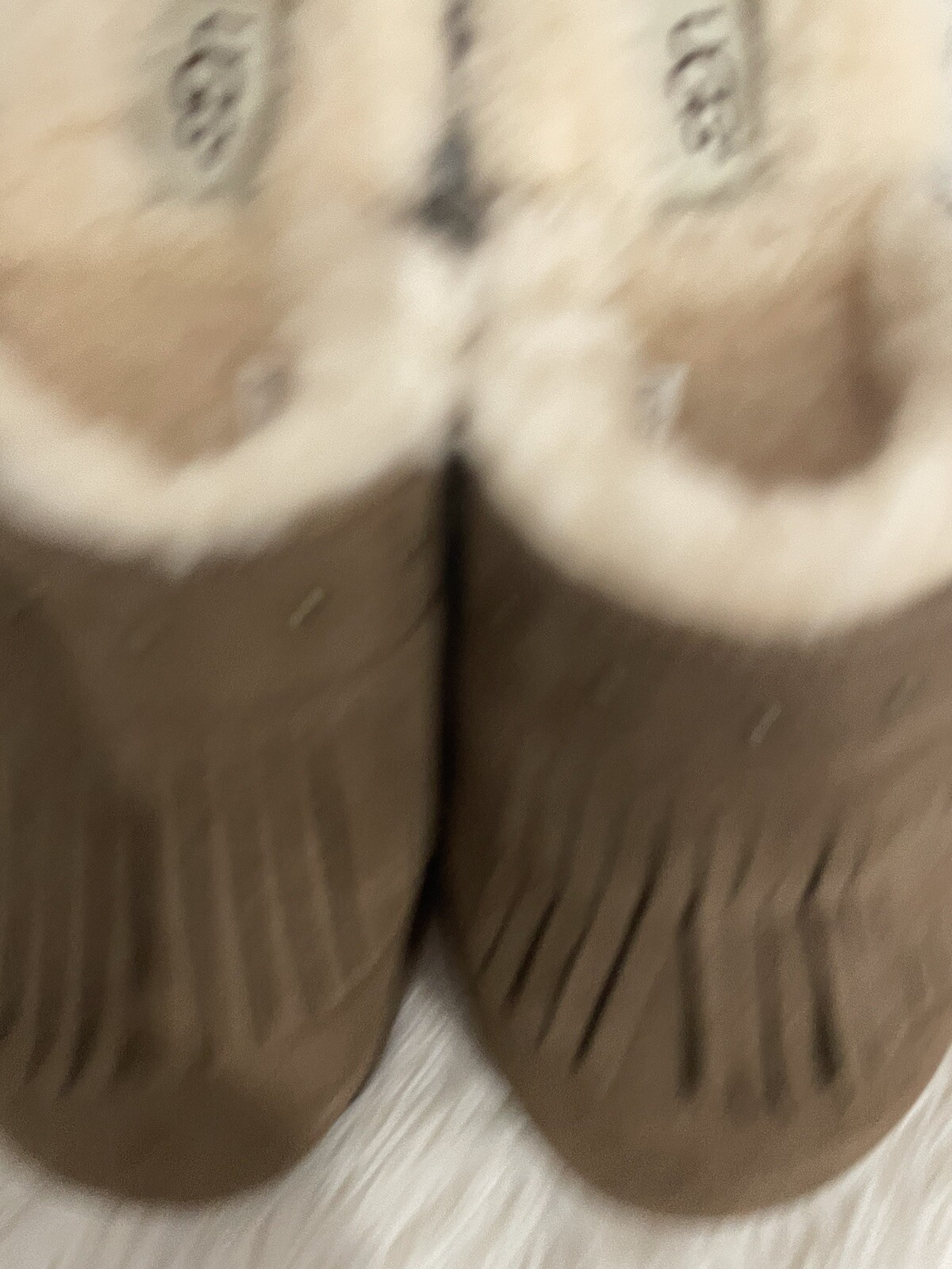Ugg Womens Slippers Size 7 , Eu38