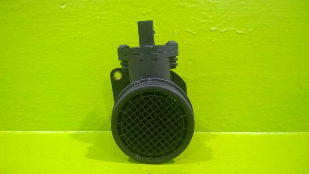 00 01 02 03 04 05 06 AUDI A4 CONV  1.8L TURBO AT MAF MASS AIR FLOW OEM 2642-19