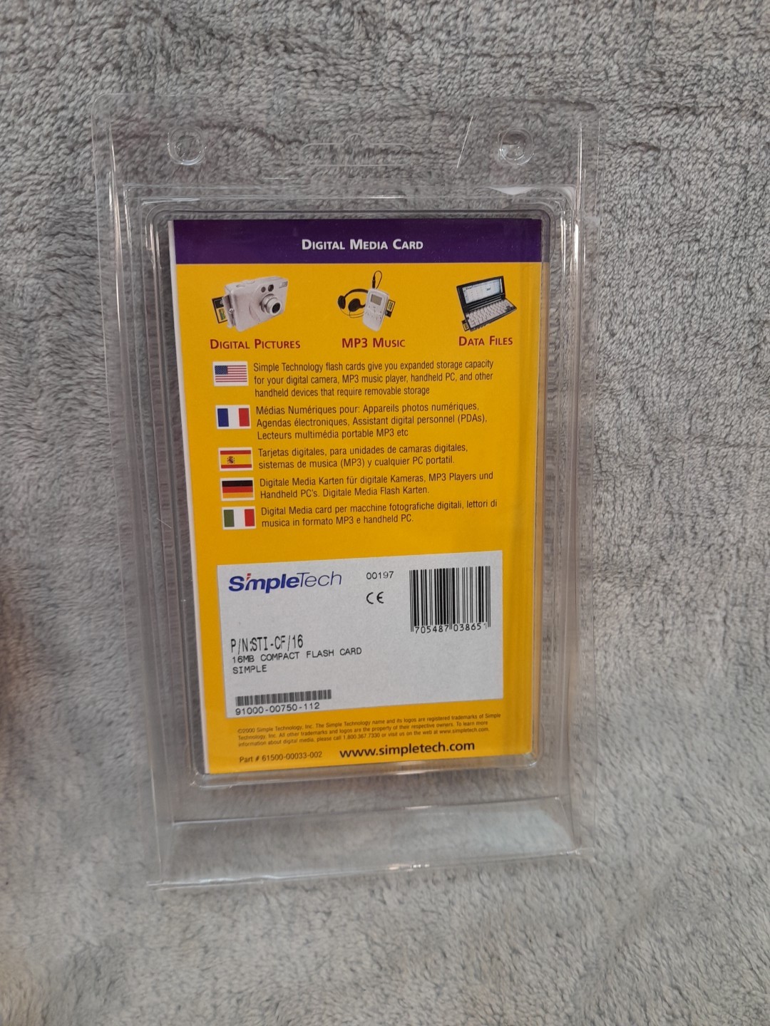 Digital Media Simple Tech Compact Flash Memory Card (16MB)