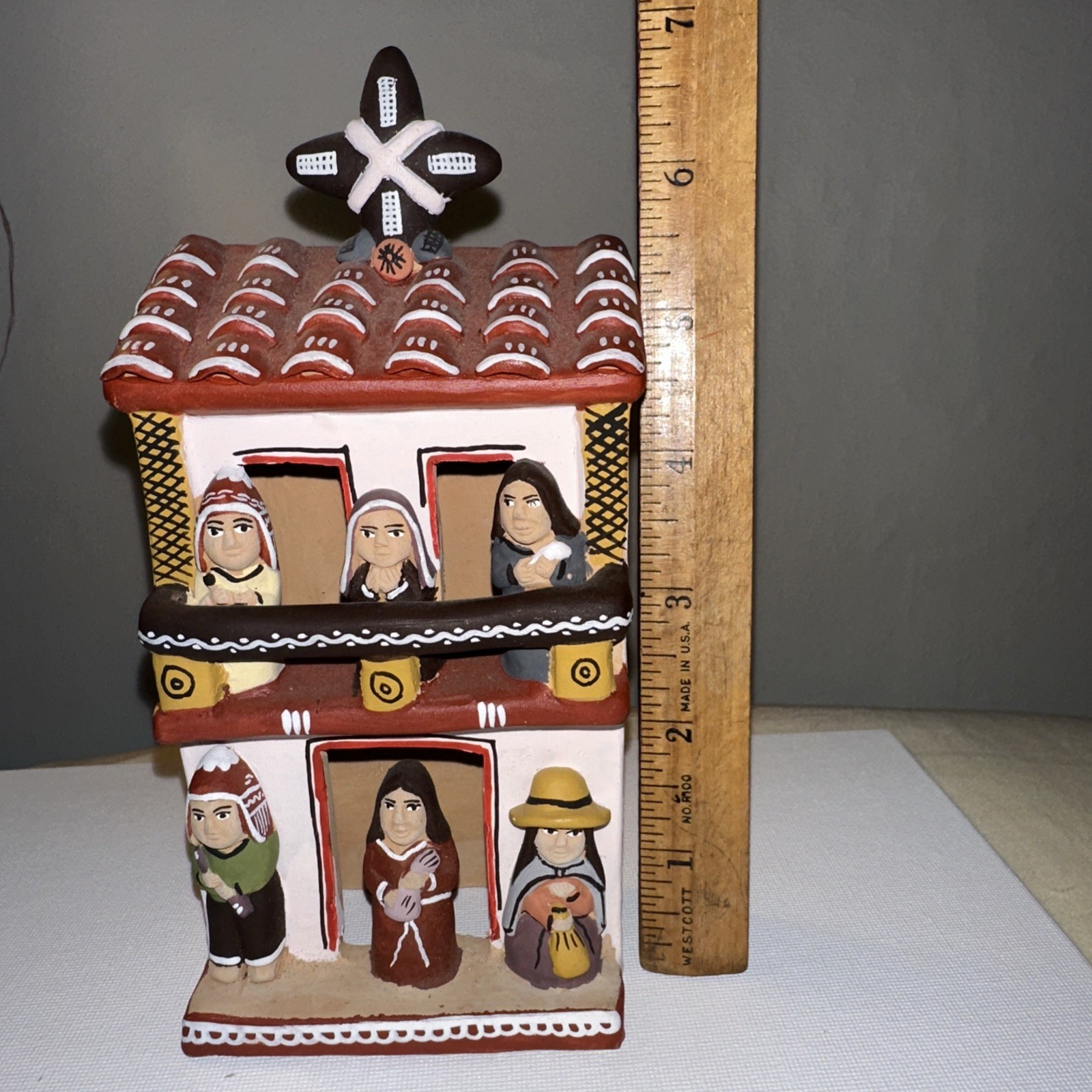 Peruvian Terracotta Handmade Peru Folk Art Building w/Native Figurines Apx 7"Exc
