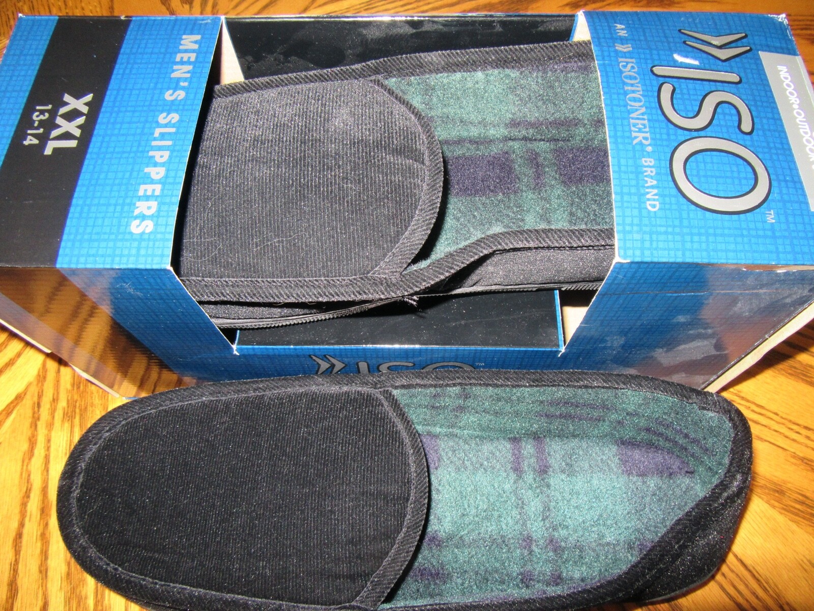 Isotoner XXL 13-14 M Mens Black Corduroy/Fleece Indoor Outdoor New Slippers Nice