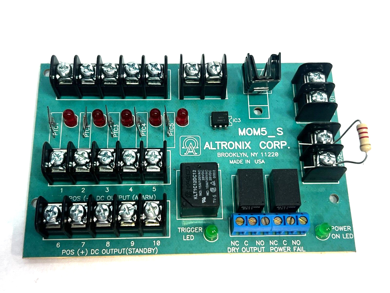 Altronix Mom5 S Multi-output Distribution Module 5 PTC Class 2 Outputs