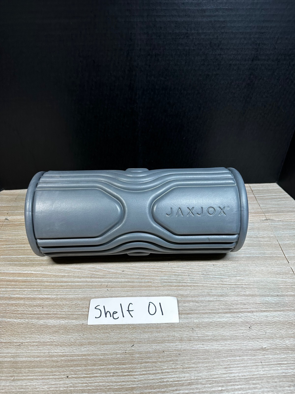 JAXJOX Gray Vibrating Rechargeable Automatic Mode Fitness Foam Roller Connect