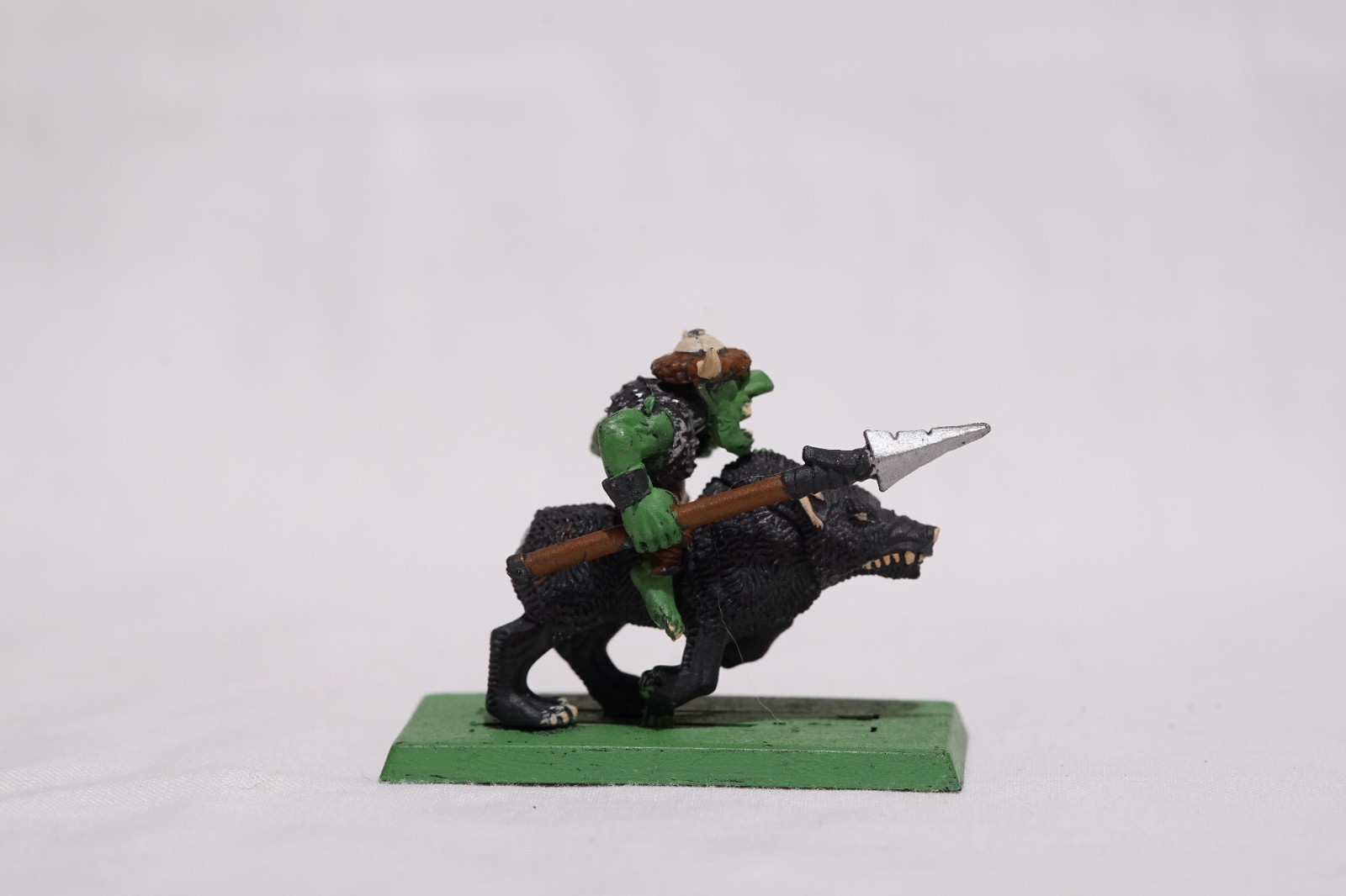 Warhammer Fantasy Goblin Wolf Riders - Painted Plastic Games Workshop OOP