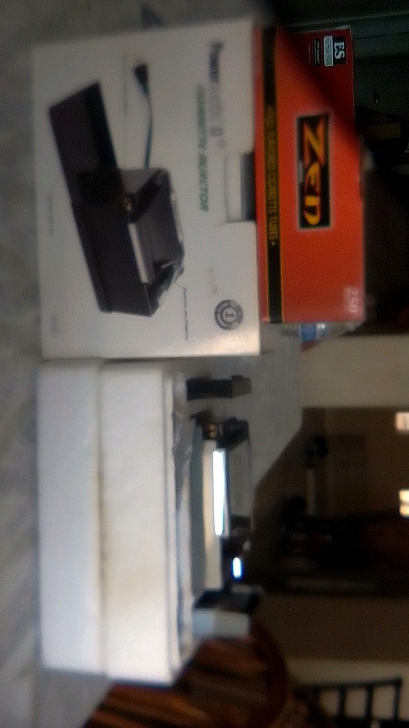 cigarette and injector with 500 tubes