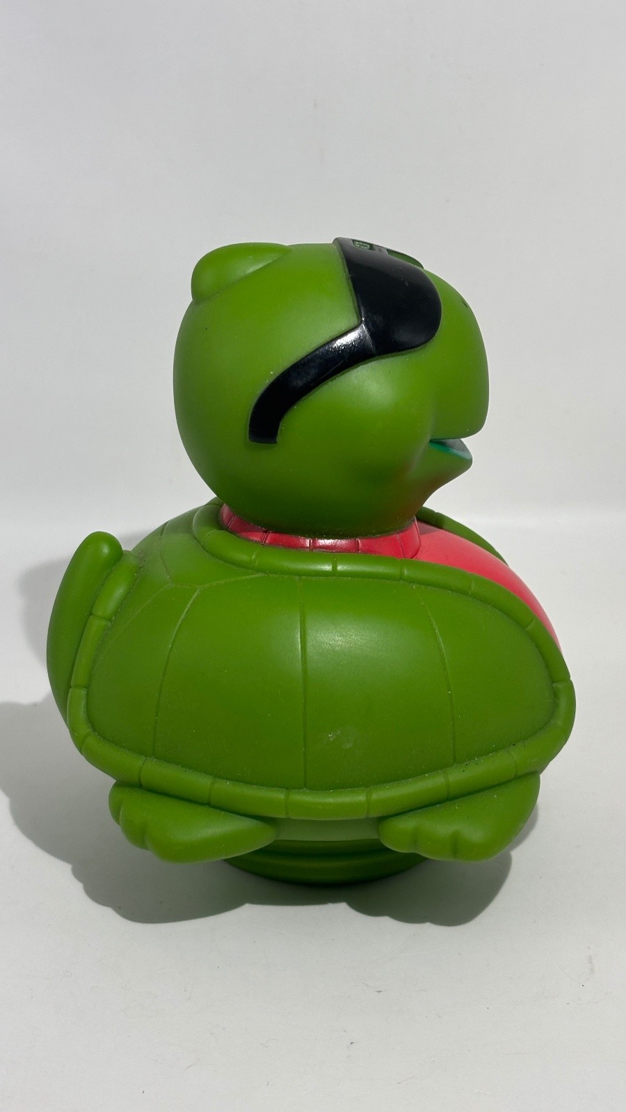 Turtle floating pool chlorine dispenser